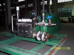 進口水(shuǐ)泵與推(tuī)力軸承(chéng)之間的(de)聯系